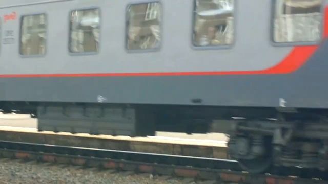 поехали на электропоезде в город новосибирск и ждали электричку на перроне смотреть онлайн