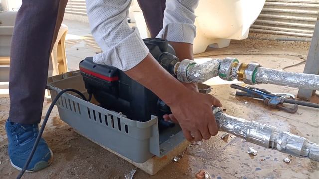 water booster pump installation ! pressure pump kaise lagaye ! scala2 booster pump installation смотреть онлайн
