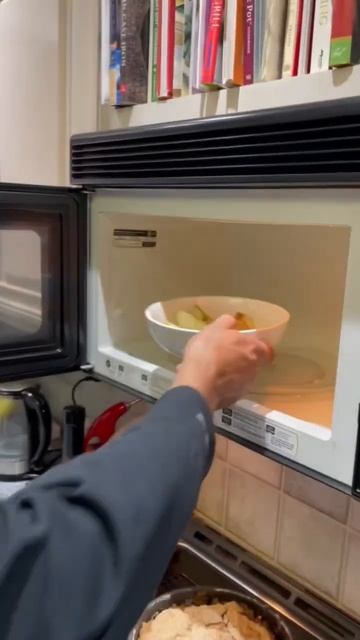 Easy Healthy Snack! смотреть онлайн