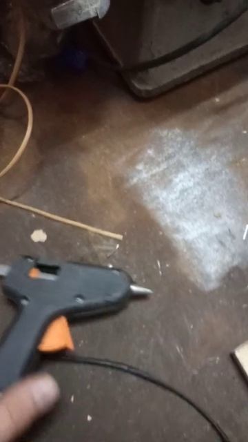 термопистолет взорвался 😱😱😱😱 смотреть онлайн