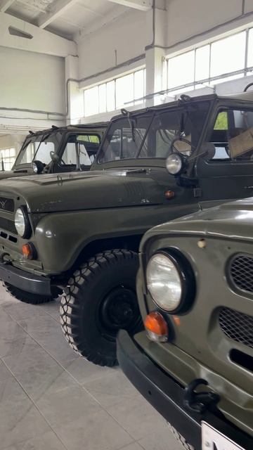 УАЗ 469 и УАЗ 3151 смотреть онлайн