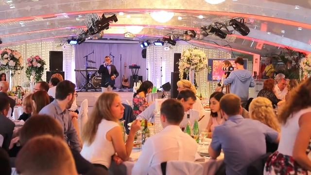 Ведущий Дмитрий Синицын и агенство "Event SHARK" смотреть онлайн