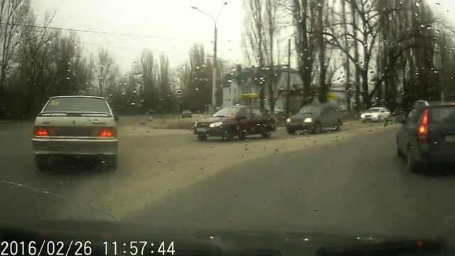 Дауниты в течения полу-часа в Воронеже! смотреть онлайн