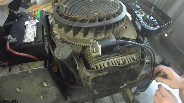 Putting a new ignition coil on Briggs and Stratton opposed twin: How to do it смотреть онлайн