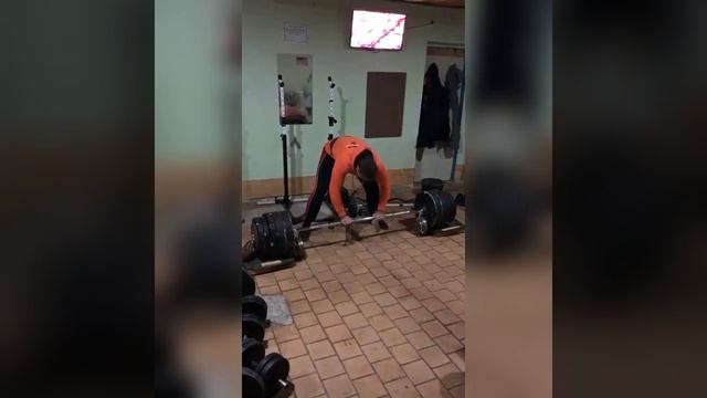 Неудачная попытка становой тяги 230 кг. смотреть онлайн