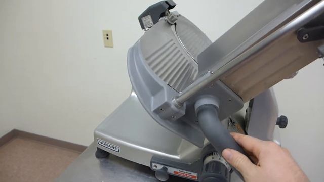 Hobart 2812 Smart Feature Manual Meat Cheese Deli Slicer, Year 2012 смотреть онлайн