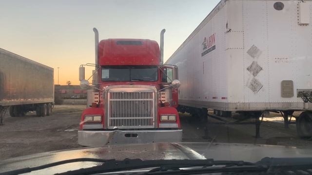 1999 Freightliner Classic XL Cold Start | Broker Avoiding Me | Local Driving | Weekend Hustling смотреть онлайн