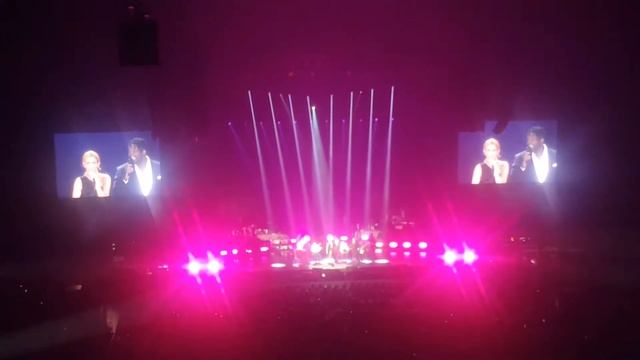 [Fan cam] Celine Dion live in BKK - The new day has come смотреть онлайн
