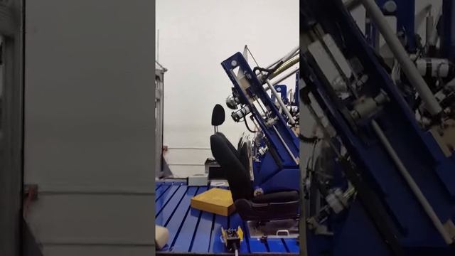 FMVSS 202A Headrest Strength Tester смотреть онлайн