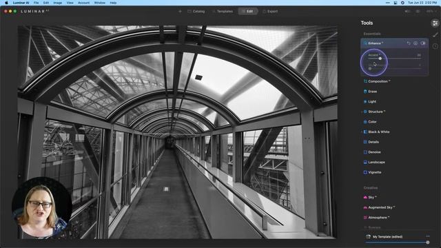 Luminar Coffee Break: How to fix a crooked photo смотреть онлайн