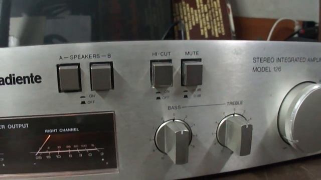 O Rei do Som - Amplificador Gradiente Model-126 смотреть онлайн