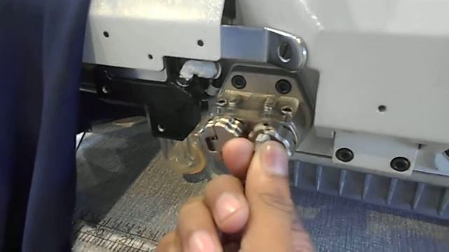 C007KP W812A 356 CRL UTP Siruba Flatlock With Fabric Cutting