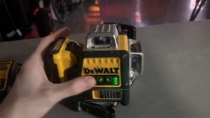 Лазерный уровень DeWalt