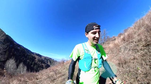 Завел мотор перед стартом // Подготовка к Salomon Trail 🏃♂️ | Pedro Vizuete смотреть онлайн