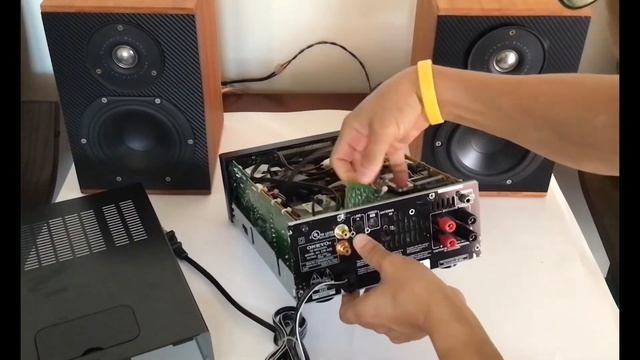 Conversion of an old CD Receiver as Bluetooth Amplifier смотреть онлайн