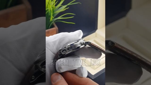 резные мужские механические часы с гравировкой смотреть онлайн