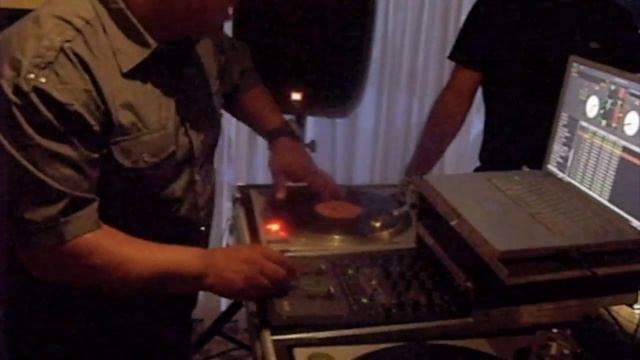 Chelsea Hotel AC, DJ Structure and DJ Dramadik doin work. смотреть онлайн
