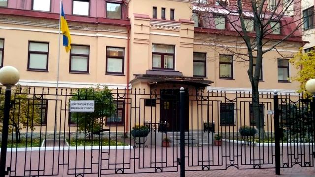 В Санкт-Петербурге задержали украинского консула смотреть онлайн