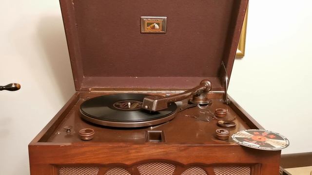 Teddy Bears' Picnic ~ BBC Dance Orchestra Henry Hall ~ 1932 Columbia ~ HMV 501 Radiogram ~ BCN Thor смотреть онлайн