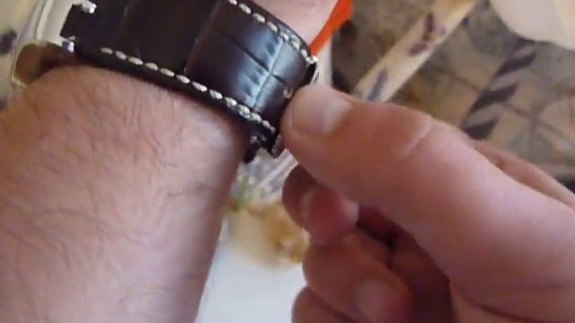 Swatch Irony Quartz Movement Black Dial Men's Watch YOS440