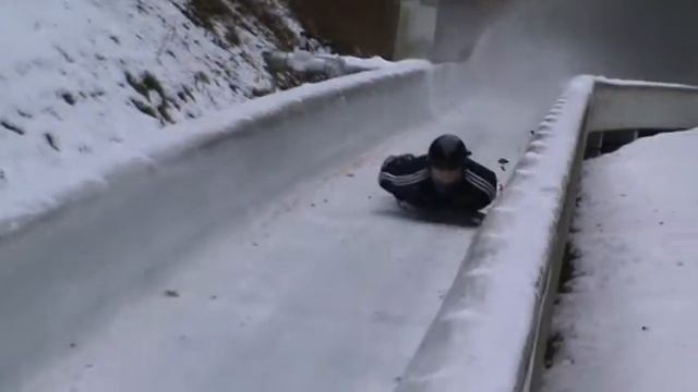 John Postance Skeleton run first timer смотреть онлайн