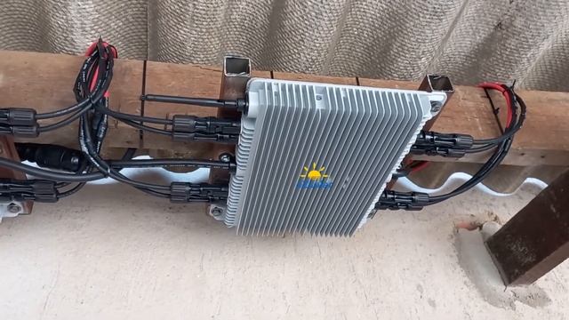 Case of Deye Micro Inverter Installatio SUN1300~2000G3 EU 230#microinverter смотреть онлайн