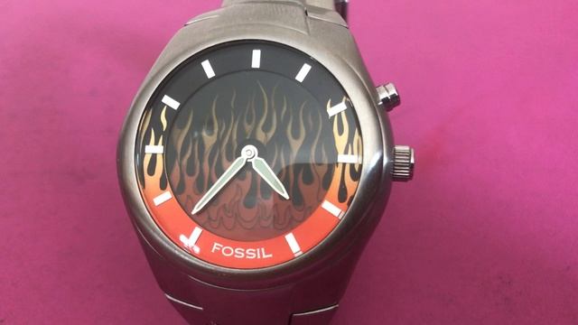 Fossil Big Tic Men's Watch Animated Red Flame JR-8115 New Batteries