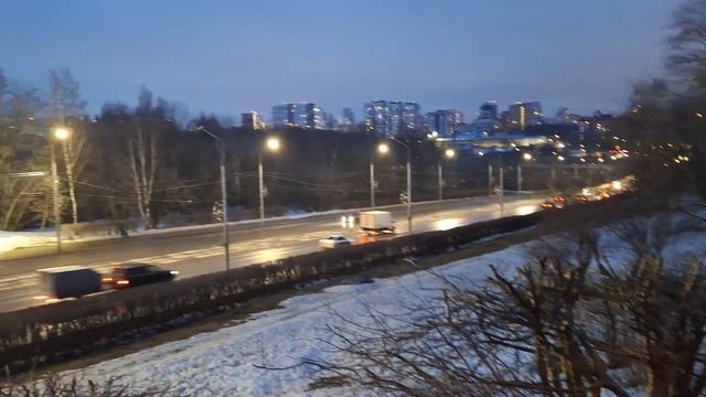 Вечерняя Пермь, около планетария/Evening Perm, near the planetarium смотреть онлайн