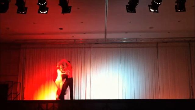 Bailotea: Nikola y Vanessa, Tumba y Tumbao 2013 (IV Edición) смотреть онлайн