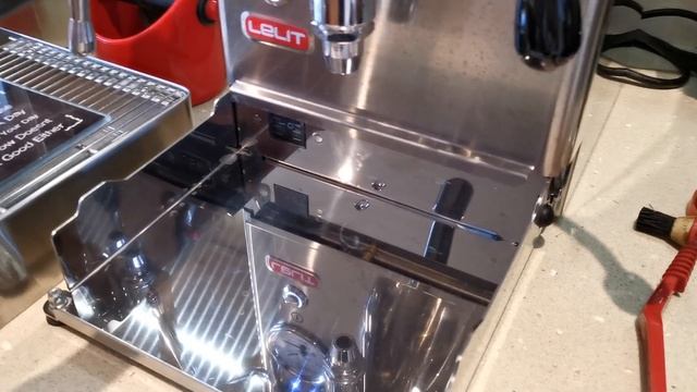 Lelit MaraX Selecting steam or brew temperature priority смотреть онлайн