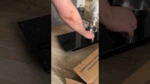 Распаковка индукционной варочный панели Tuvio HID21FBA1