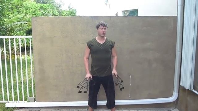 Fire Fan Tutorial - Discovered Move #1: Elliptical Hourglass смотреть онлайн