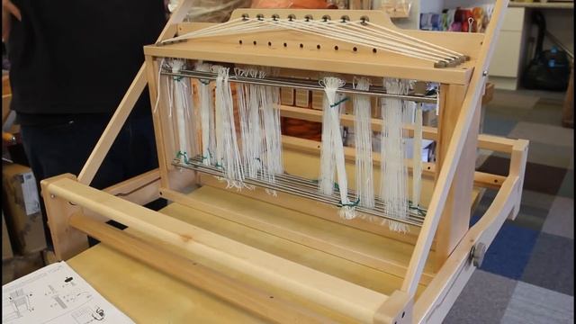 Ashford Table Loom Assembly Part 2 (steps 11-20) смотреть онлайн