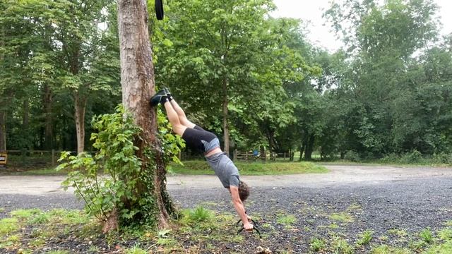 Outdoor | Body weight | Strength training circuit | Progressive | 20 minutes смотреть онлайн