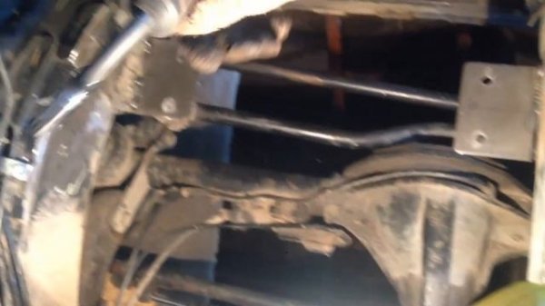 Крепления двигателя