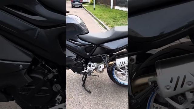 2013 BMW F 800 GT cold start and walk around смотреть онлайн