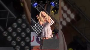 Златослава песня "Горько"