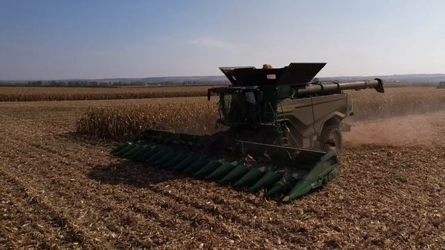 JOHN DEERE X9 1100 - 16 Row Corn Head/ 2x HAUL MASTER/Agroservis Višnové/🌽CORN HARVESTING 2021🌽 (4K