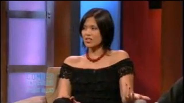 Bernadette on Comics Unleashed with Byron Allen смотреть онлайн