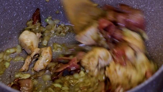 Creamy Chicken Bacon Pesto Pasta || Recipe Of The Day || Red Balloon Media смотреть онлайн