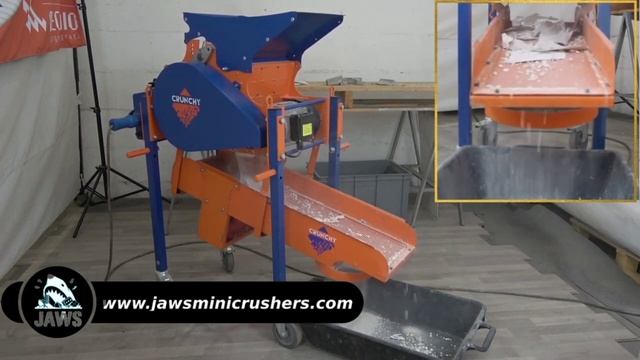 Recycling plasterboard with a Crunchy Compact Crusher смотреть онлайн