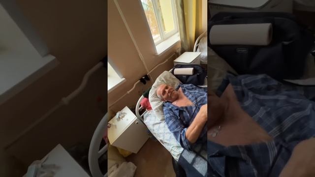 МЕДВЕДЬ ТОЛЬКО ПОСЛЕ ОПЕРАЦИИ. УЗНАЛ КАК СЕБЯ ЧУВСТВУЕТ смотреть онлайн