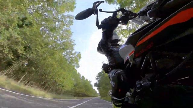 First Ride Impressions: MV Agusta Dragster 800 RR | REVIEW | Krazy Horse Demo Day смотреть онлайн
