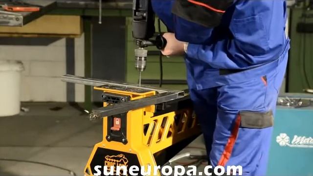 CROC LOCK работна маса със стяга BATAVIA 7059645 смотреть онлайн