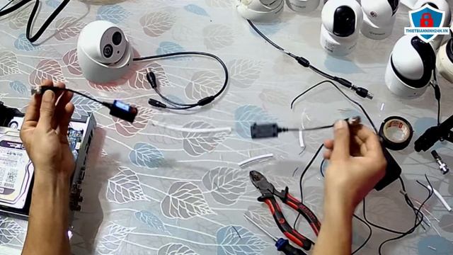 hướng dẫn đấu balun và nguồn cho camera / cách đấu dây tín hiệu camera / cách đấu nguồn camera смотреть онлайн