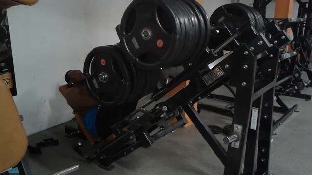 Most crazy 700kg leg press. смотреть онлайн