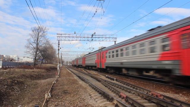 Возвращение в родные края - электропоезд ЭД2Т-0050 отправился от станции Коломенское смотреть онлайн