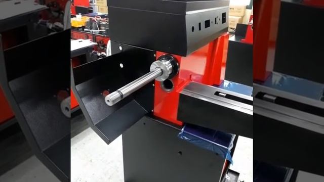 Brake Lathe Arbor Change Video смотреть онлайн