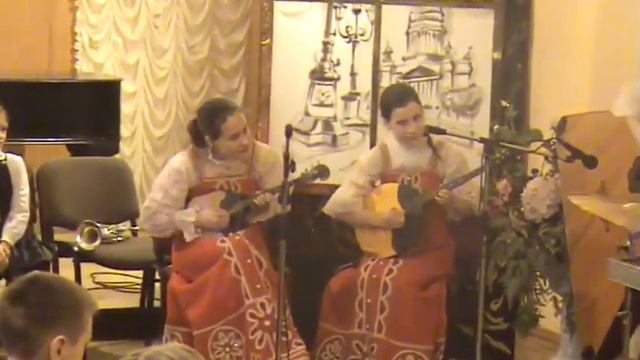 ДК Кирова Ансамбль Семьи АЛЕКСЕЕВЫХ Свет и тени ДК Кирова смотреть онлайн