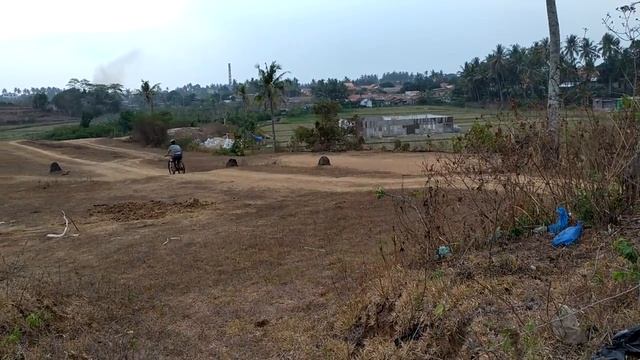 MTB Indonesia Test ride dan Review drop sepeda United Epsilon T6. смотреть онлайн